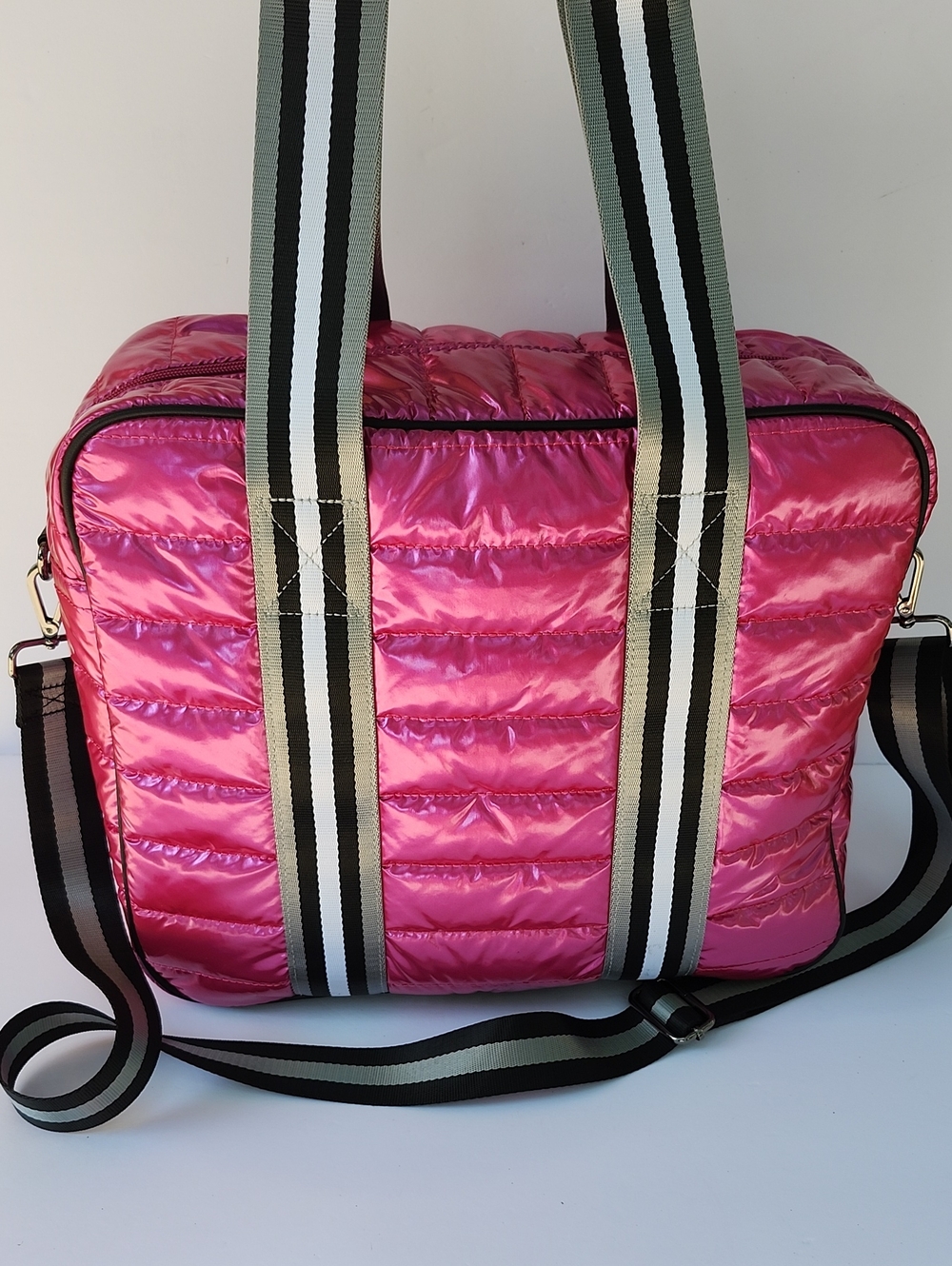 PARKER & HYDE LARGE PINK METTALIC ROYAL COURT PICKLE BALL/TENNIS BAG - Picture 6 of 13